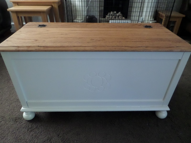 Wrexham uPVC Sprayers Revived oak toy box