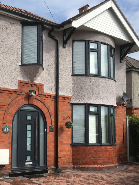 Wrecham-uPVC-Sprayers---uPVC-Windows